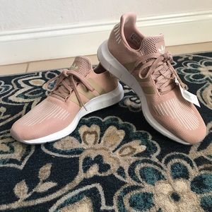 NWT Adidas Swift Run In Rose Gold